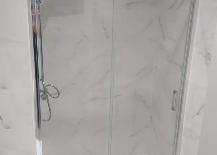 Carihuela Nucleo Cristal 2 Torremolinos